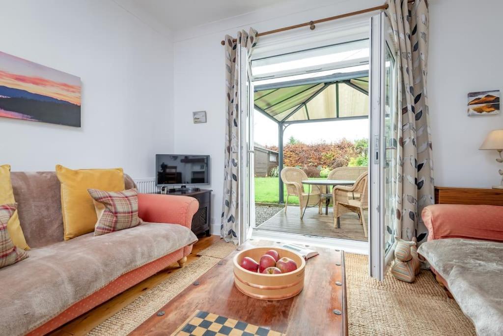 Heather Cottage, 2 Bedroom In 克里夫 外观 照片